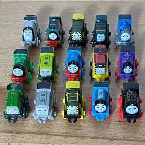 Thomas & Friends Toy Trains MINIS Mixed Train Lot